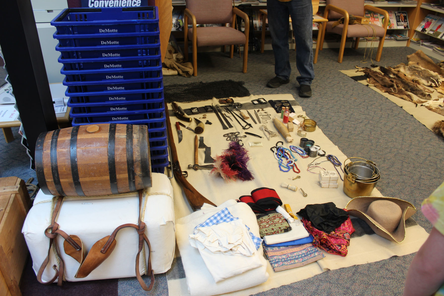 Voyageur's wares